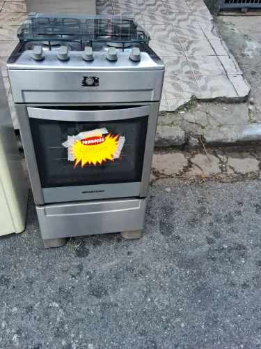 Vende -se fogao brastemp inox