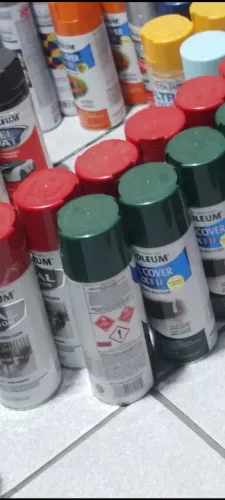 TINTA SPRAY CORES LOTE SORTIDO COM 39 LATAS COM NA FOTO SOMENTE LOTE 