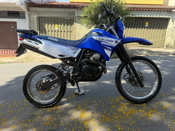 LANDER AZUL 250