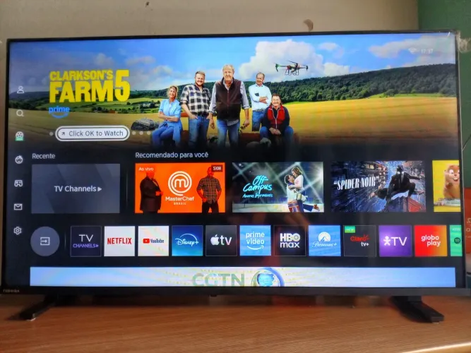 Tv smart  um ano de garantia  resta 6 meses.