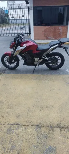 Cb 300 twister