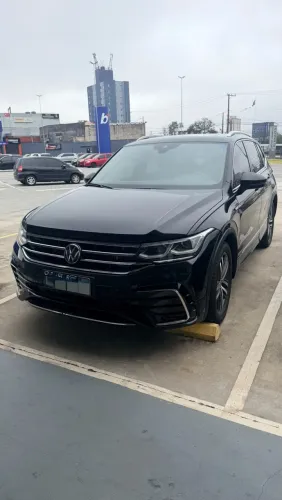 Volkswagen Tiguan Allspac R-line 300 TSI 2.0 2025