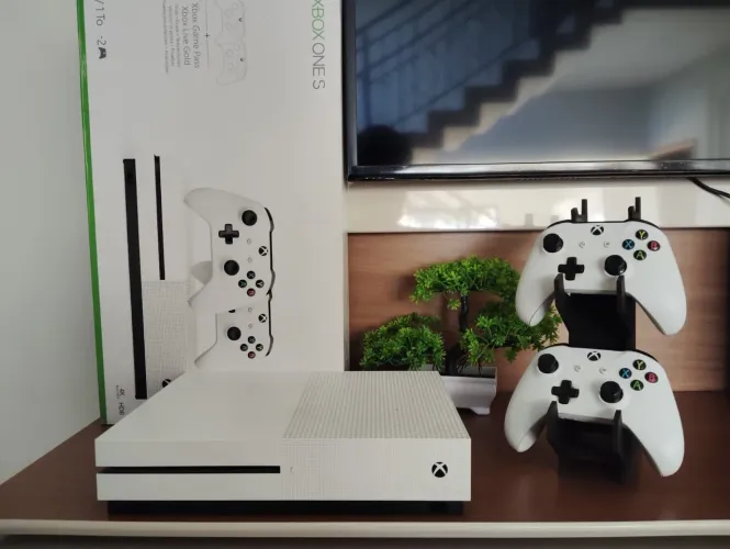Xbox One S 1TB