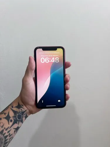 iPhone XR Precinho