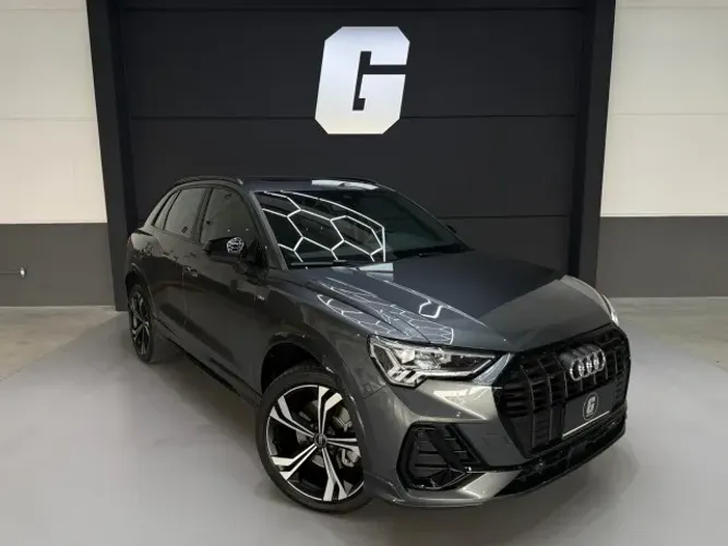 Audi Q3 Perf. Black.plus 2.0 TFSI Tip. Quat. 2024