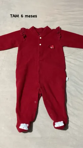 Macacão vermelho