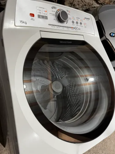 Vendo máquina de lavar 15 kg Exelente máquina