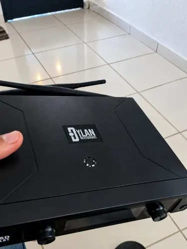 Dylan microfone
