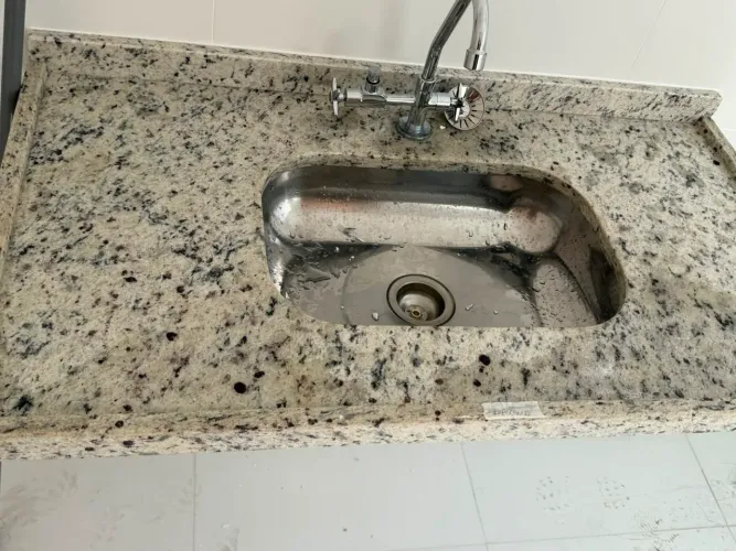 Bojo + pedra+ torneira