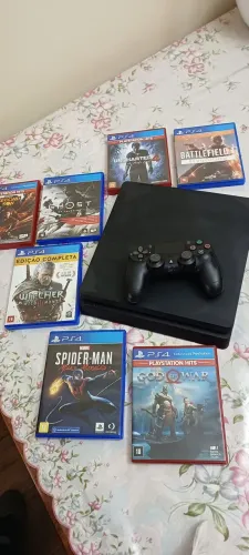 Ps4 Slim 1TB, 1 controle e 7 jogos midia física