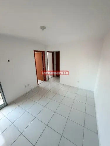 Apartamento à venda em São Gonçalo-RJ, bairro Monjolos - 2 quartos, 1 sala, 1 banheiro, 1