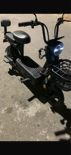 Scooter elétrica