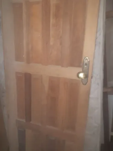 Vendo porta de madeira PE801 60×210 COM FECHUDURA