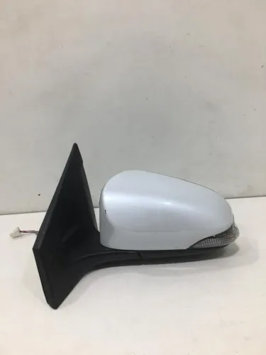 Retrovisor Toyota Yaris Lado Esquerdo não Retrátil com Seta