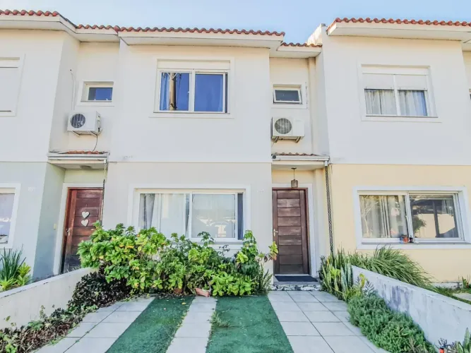 Casa em condominio fechado zona sul com piscina