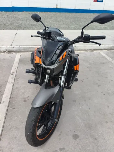 Vendo fz25, fazer 250