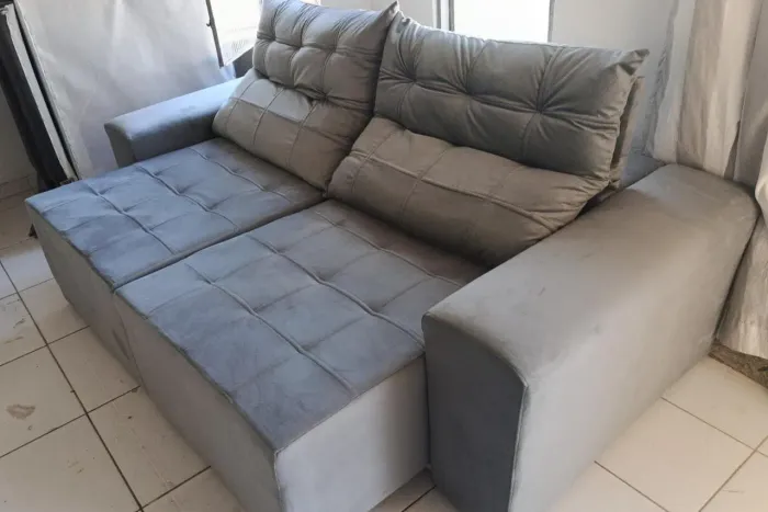 Vendo Sofás Retrátil e Reclinável
