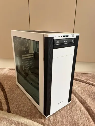 Gabinete Sharkoon ATX Branco | Lateral em Acrílico | 3 Fans | Drive de DVD