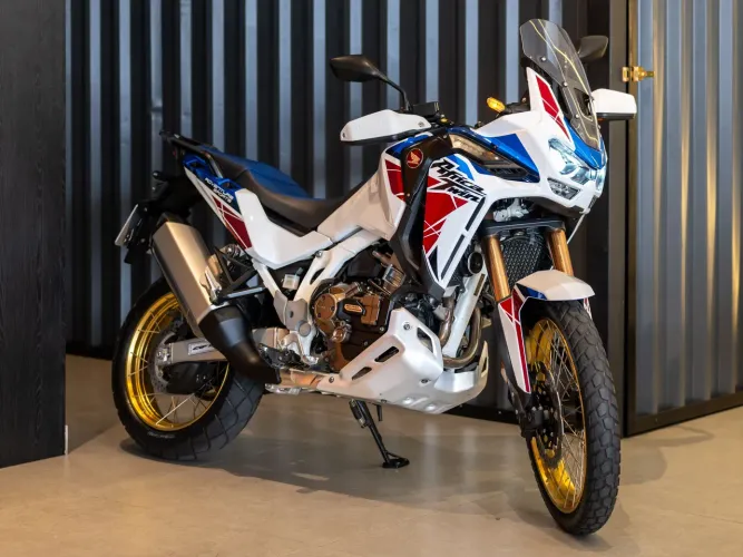 HONDA AFRICA TWIN 1100 DCT 2023