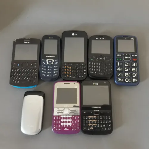 Lote celulares com defeito