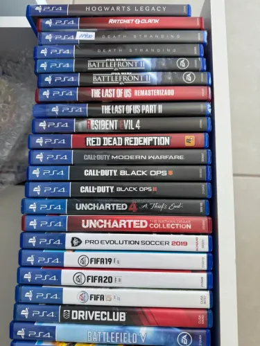 Jogos ps4 impecáveis em estado de novos