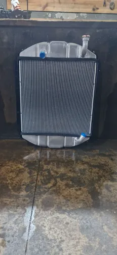 Radiador agua mercedes