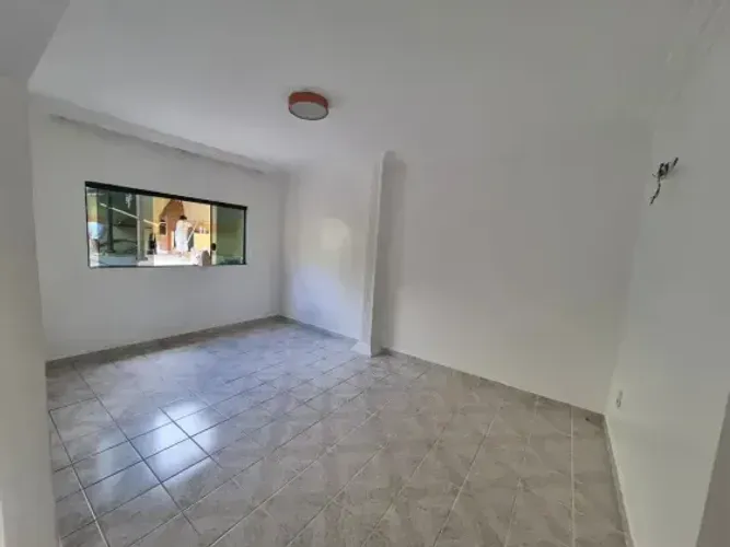 DOM PEDRO, COND. JD ENCONTRO DAS ÁGUAS, 3 SUÍTES, + 1 QUARTO, COM PISCINA, CHURRASQUEIRA