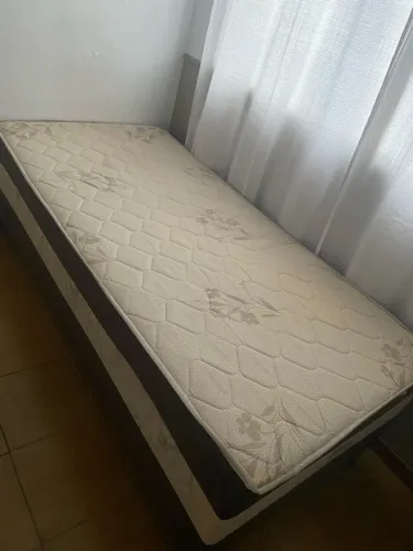 Cama box de solteiro
