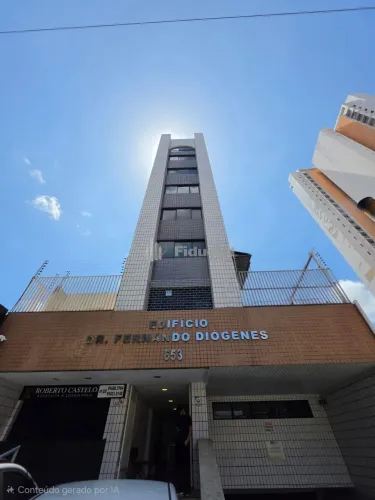 SALA COMERCIAL Á VENDA - 50m², nascente, wc, mezanino, localizada no Centro, um espaço ver