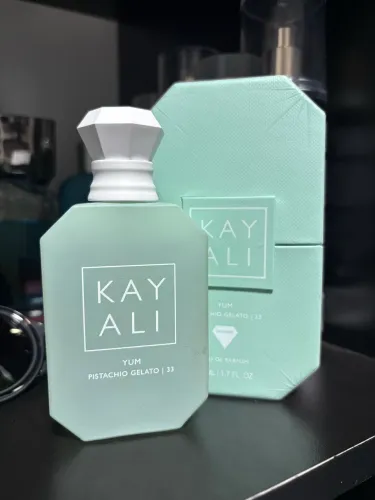 Perfume kayali pistachio gelato