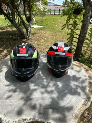 Capacete MT