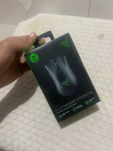 Mouse Gamer Razer DeathAdder Essential ( LACRADO )
