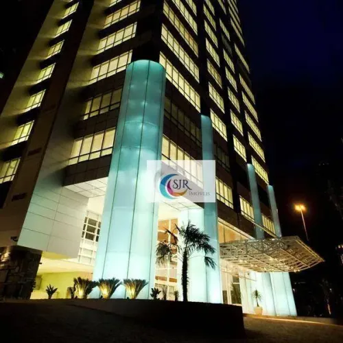 Conjunto Comercial de 408m² com 12 vagas!
