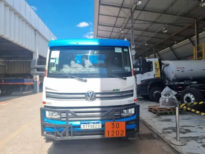 CAMINHÃO COMBOIO COMPLETO VW 11.180 4X4 IMPECAVEL