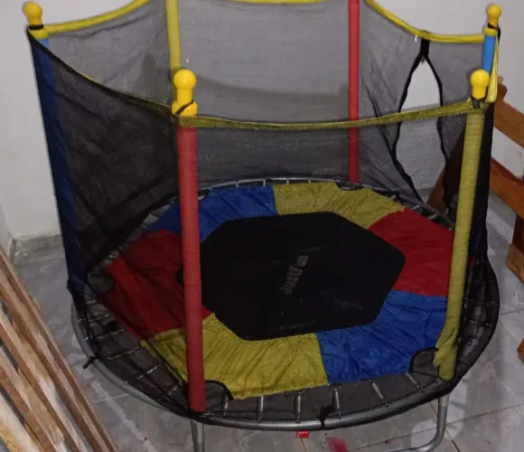 Vendo pula pula infantil 