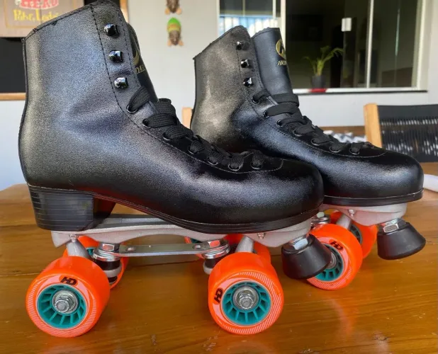 Patins Quad Tradicional Hondar HD - Preto e Laranja (Estilo Retrô) - Perfeito Estado