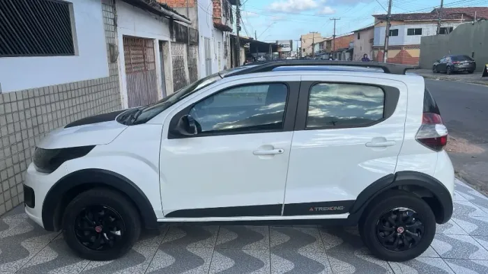 Fiat Mobi Trekking 1.0 Flex 5P 2021