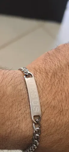 Pulseira com Escrita "JESUS" Unissex - Nova