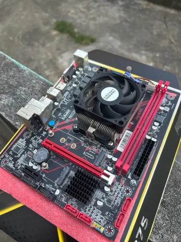 Placa mãe a320 Amd
