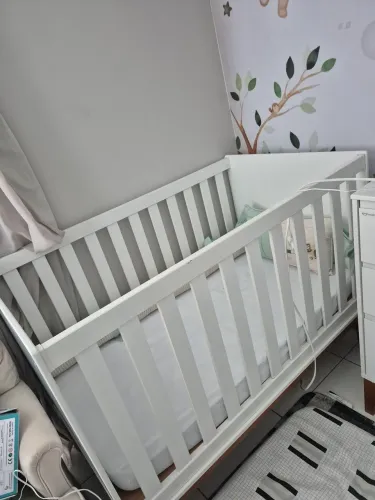 Vendo berço americano unique branco soft eco wood matic com colchão ortobom