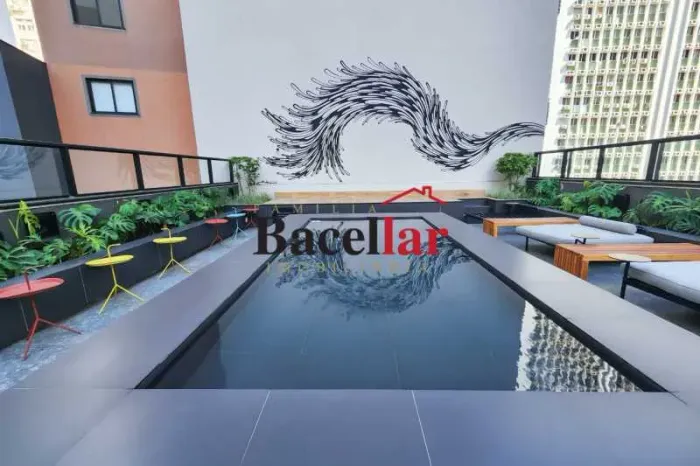 Studio : / Residencial / Centro