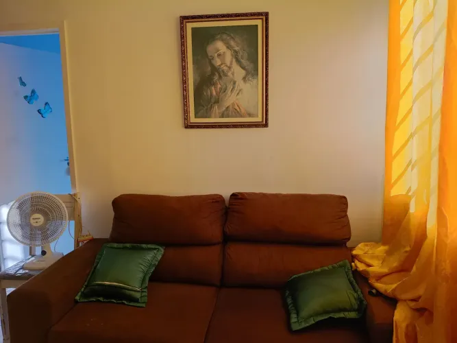 Vendo casa no condomínio preto velho