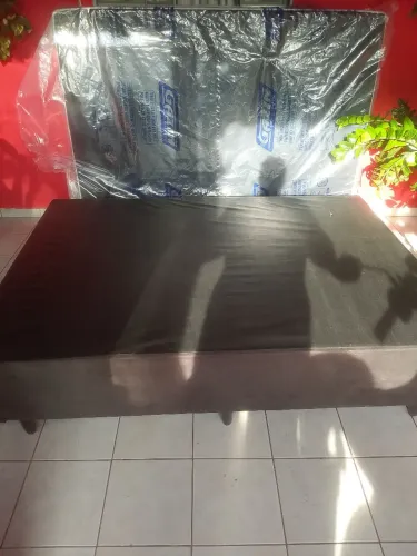Vende uma cama box casal