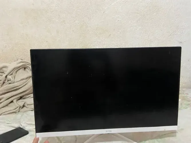 Monitor Ultra 