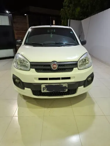 Fiat Uno Attractive 1.0 Flex 6V 5P 2017