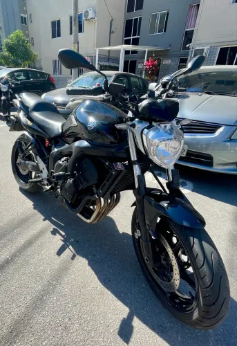 YAMAHA FZ6N (08/09)
