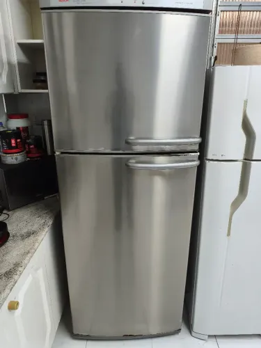GELADEIRA BOSCH GLASSLINE INOX 470 L