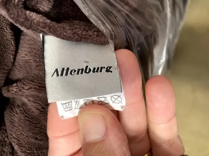 Edredom King Size Blend Sense (Plush) Altenburg - Marrom (Excelente)