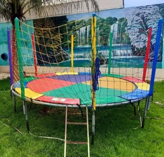 Aluga-se cama elástica pula pula