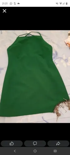 Vestido verde seda tamanho P
